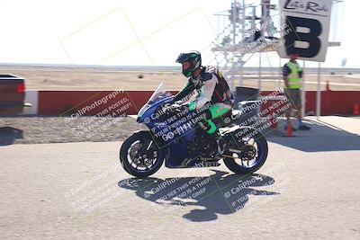 media/Nov-03-2025-Lets Ride (Mon) [[4d74c1c4d3]]/B Group/Grid/